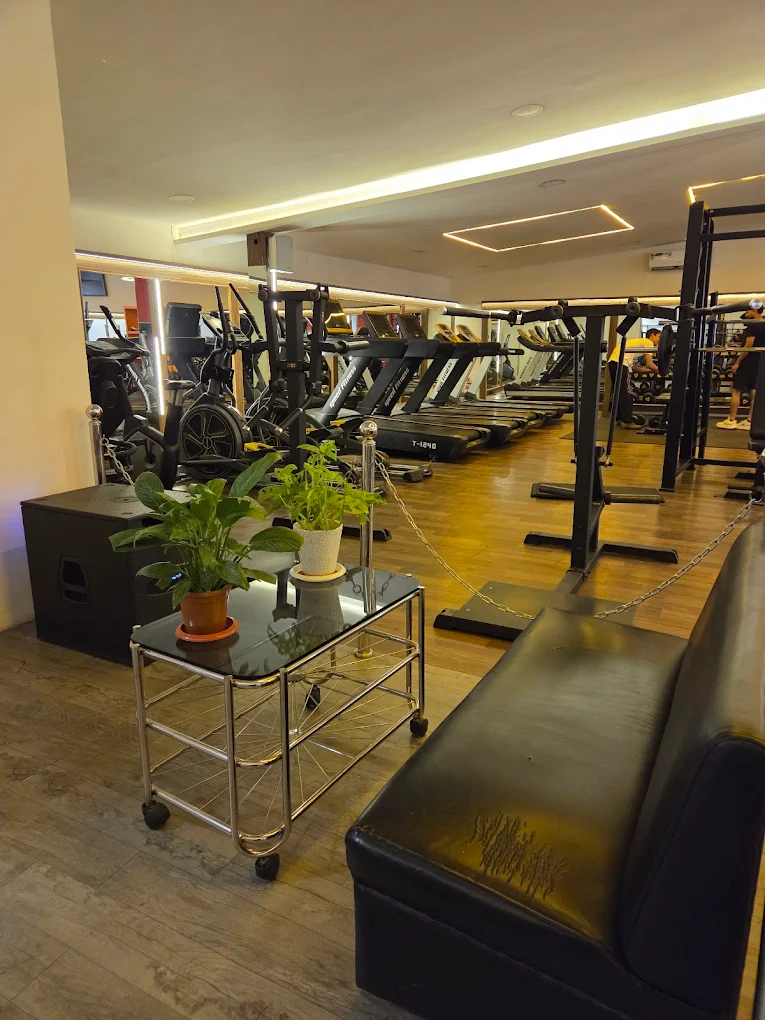 Cardio zone and lounge at Eagle Square Fitness Powai